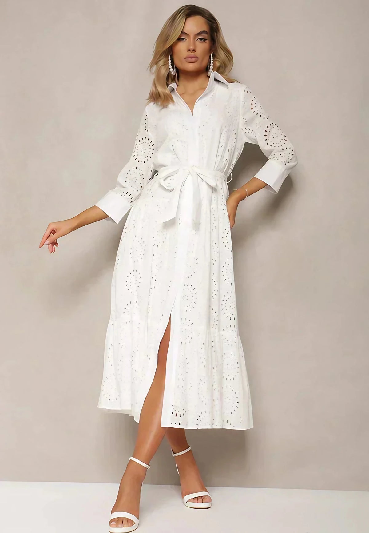 Robe midi blanche femme, taille ceinturée, boutonnée devant, blanc