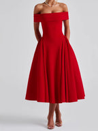 Robe midi épaules dénudées, col bardot, jupe évasée, rouge