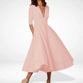 Robe midi évasée col V, manches 3/4, taille marquée, rose