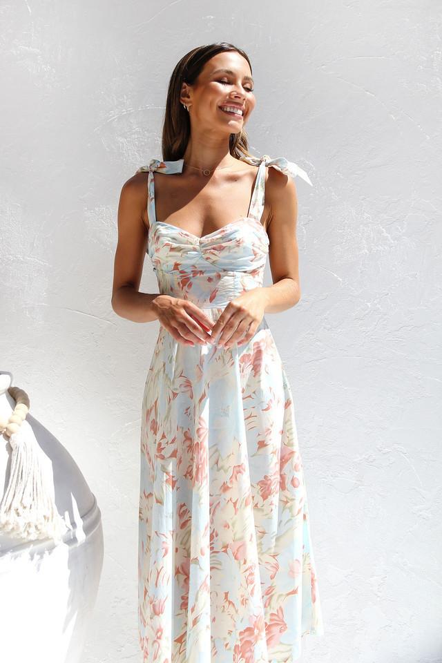 Robe midi fleurie à bretelles nouées, coupe cintrée, deux coloris