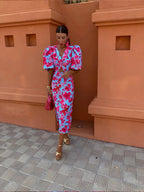 Robe imprimée femme col V à manches bouffantes, coupe cintrée, rose