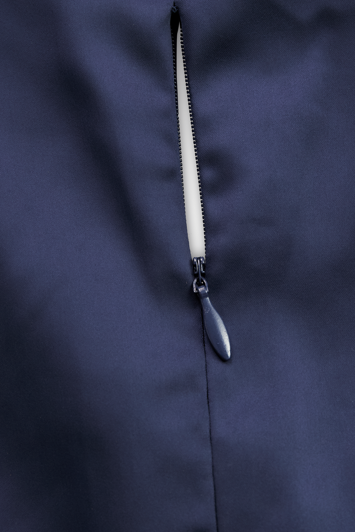 Robe midi plissée femme, coupe trapèze, manches longues