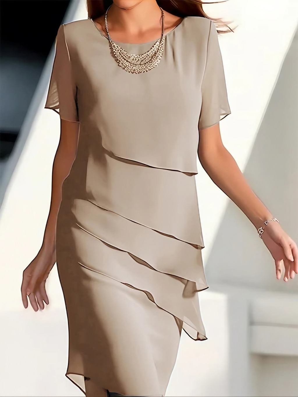 Robe midi femme superposée à manches courtes, coupe cintrée