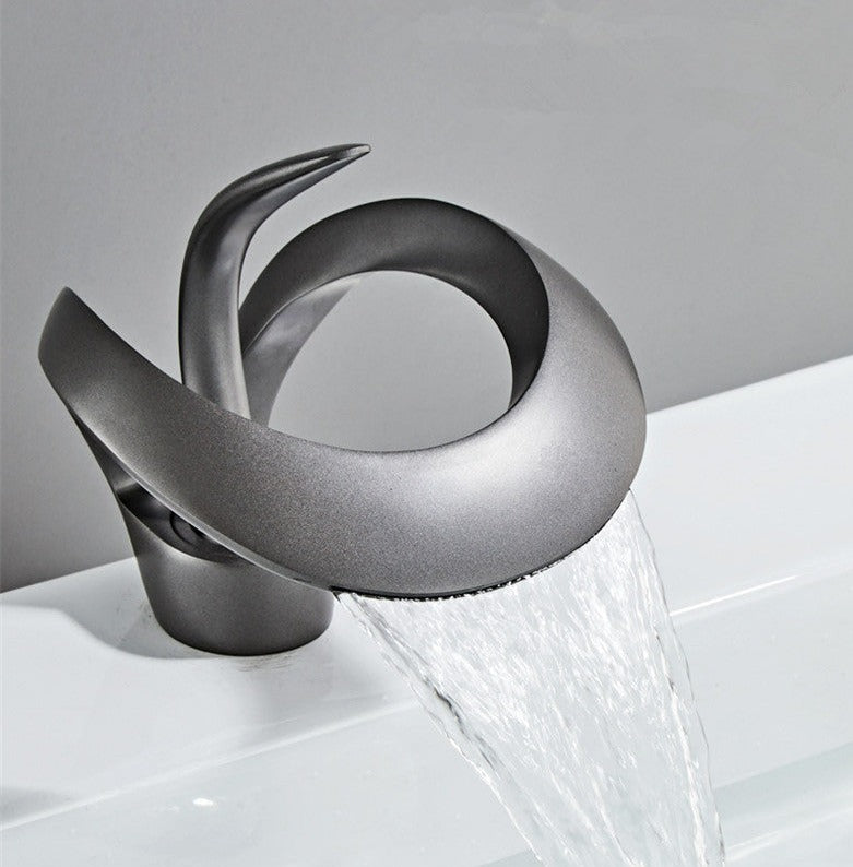 Mitigeur de lavabo à bec cascade en laiton, monocommande
