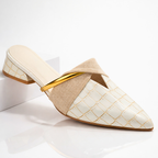Mules femme à bout pointu fermé, détail métallique, beige