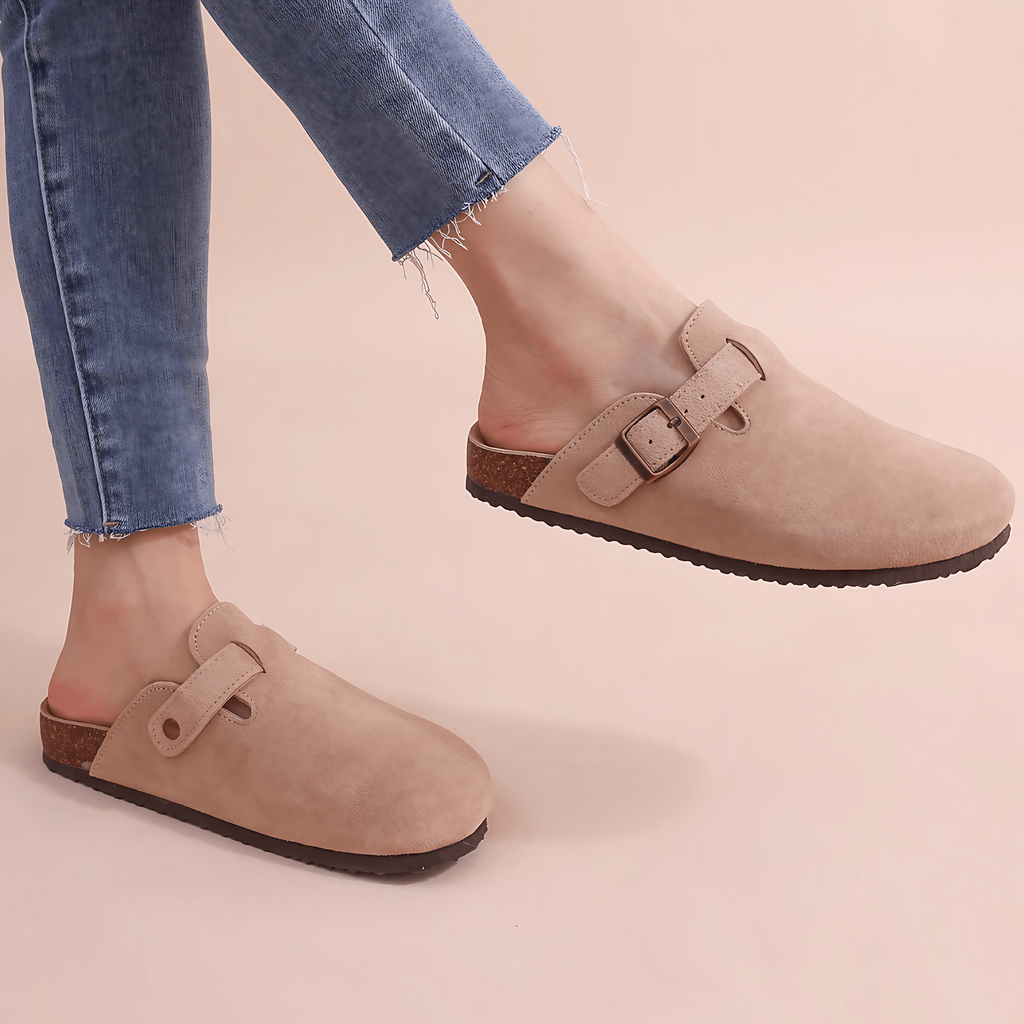 Sabots femme à enfiler, base stable, cinq coloris, du 36 au 44, beige
