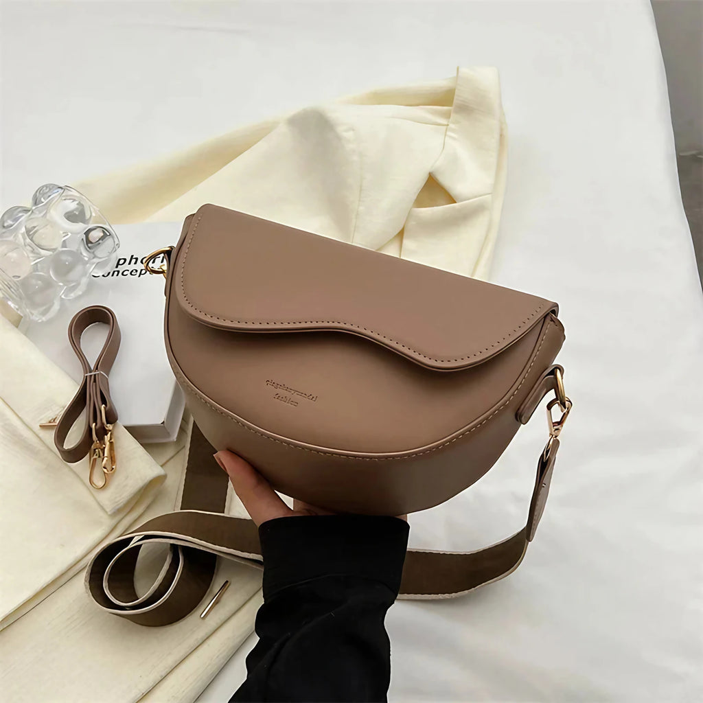 Sac banane femme en similicuir, deux sangles amovibles, marron clair
