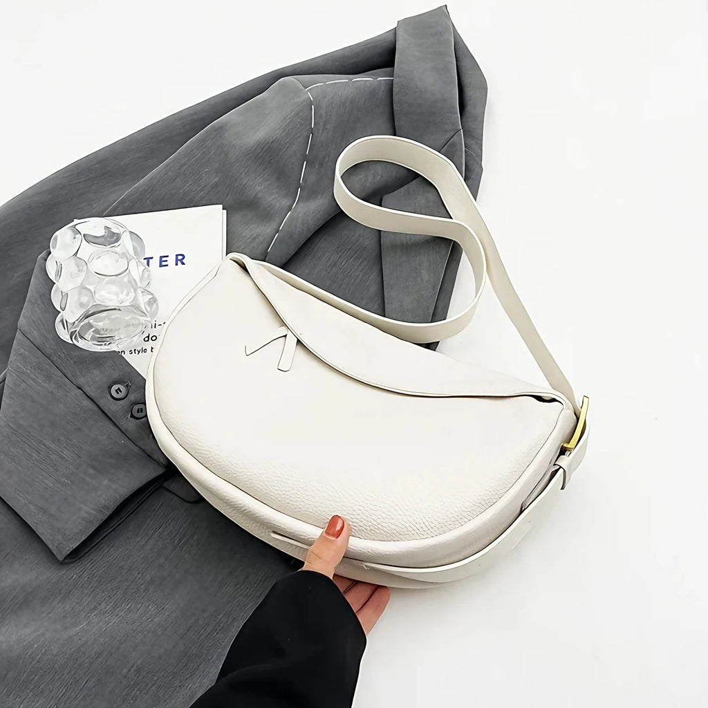 Sac banane femme arrondi à rabat, en similicuir, trois coloris, blanc