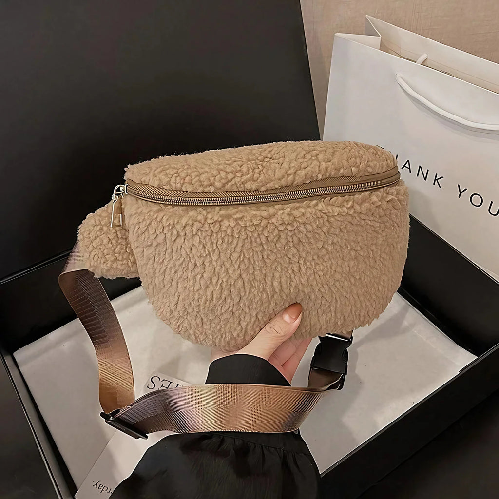Sac banane femme en fausse fourrure effet mouton, trois coloris, camel