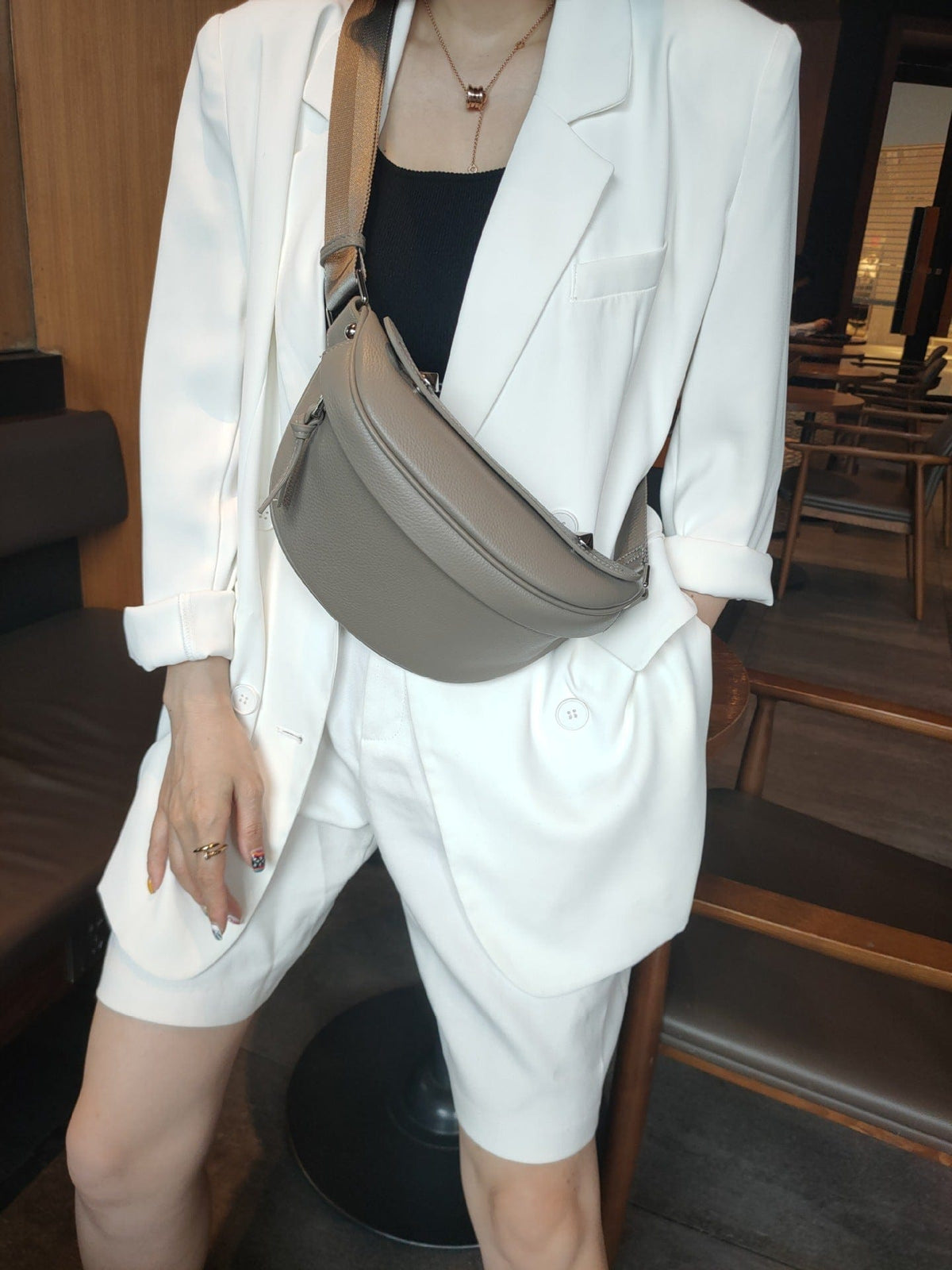 Sac banane femme en cuir à plusieurs poches, trois coloris