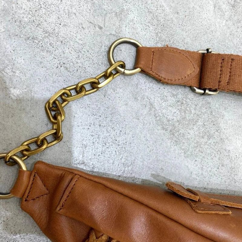 Sac banane femme en cuir marron, 30 x 15 cm