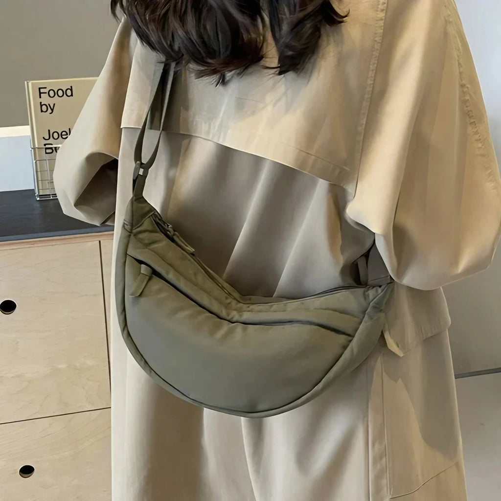 Sac banane femme en nylon, poche avant zippée, cinq coloris