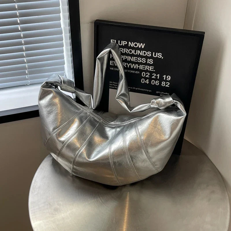 Grand sac banane femme en similicuir, forme croissant