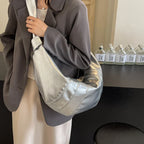 Grand sac banane femme en similicuir, forme croissant