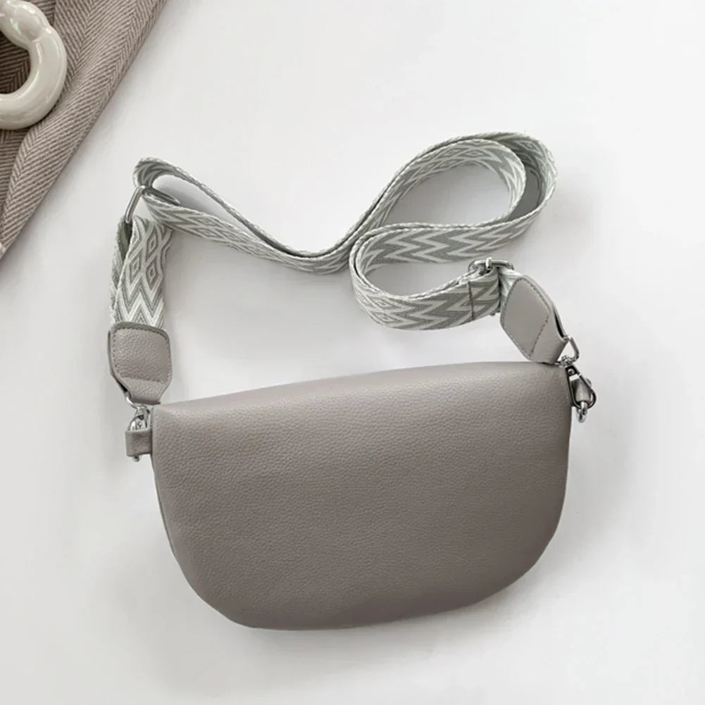 Petit sac banane femme en similicuir, attaches dorées