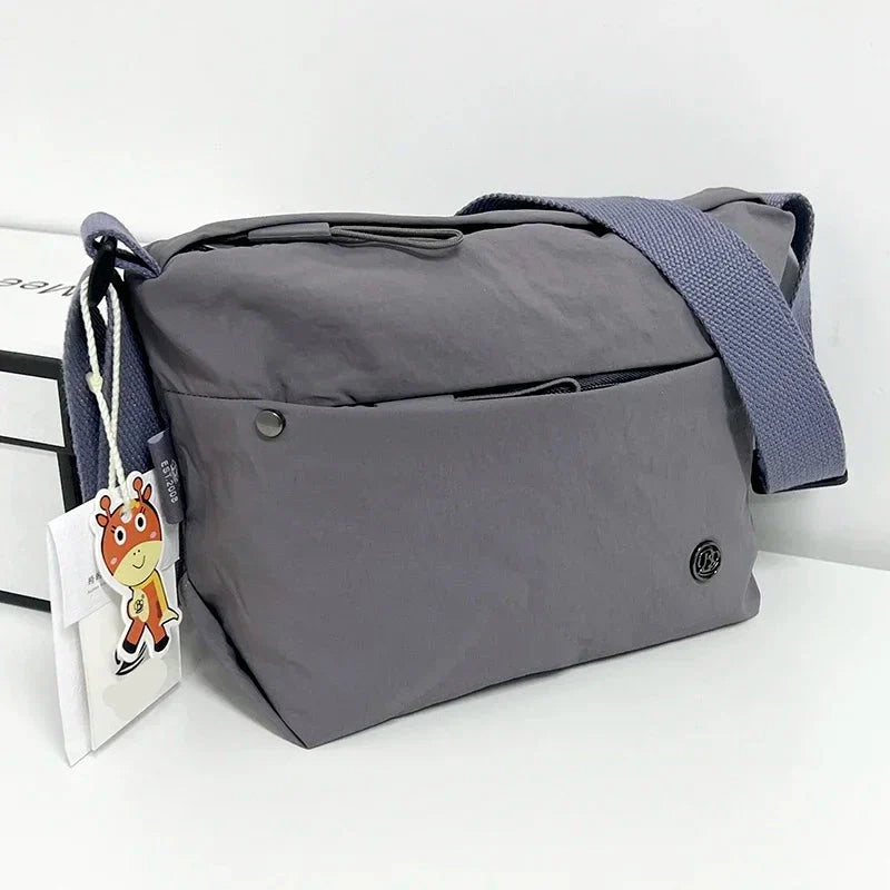 Sac banane femme en nylon imperméable, poches zippées, gris foncé