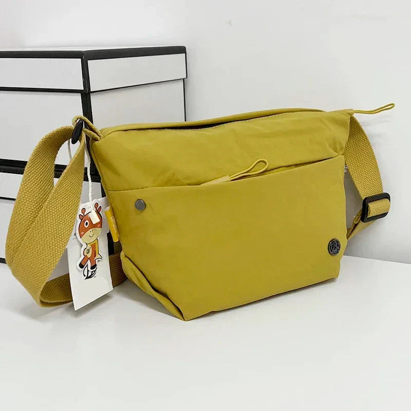 Sac banane femme en nylon imperméable, poches zippées, moutarde