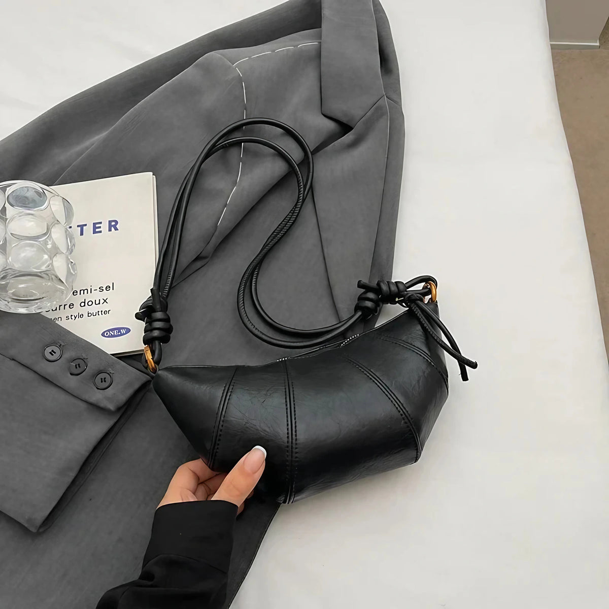 Sac banane femme en similicuir, sangle réglable, trois coloris, noir