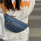 Sac banane en jean mixte, trois poches zippées