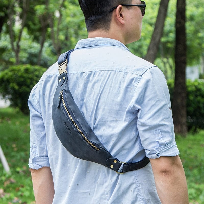 Banane homme en cuir 31 cm, sangle jusqu'à 125 cm