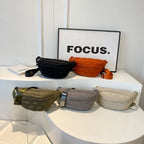 Sac banane femme matelassé en nylon, trois poches zippées