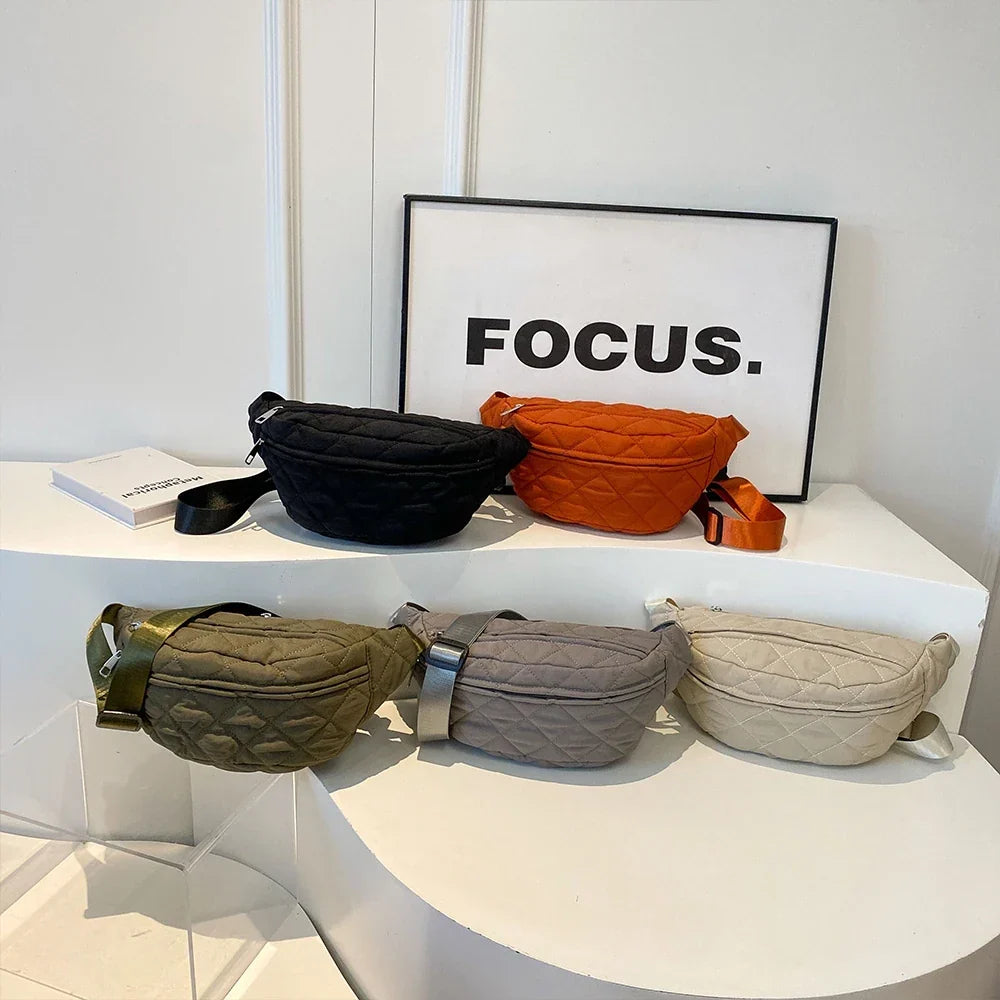 Sac banane femme matelassé en nylon, trois poches zippées