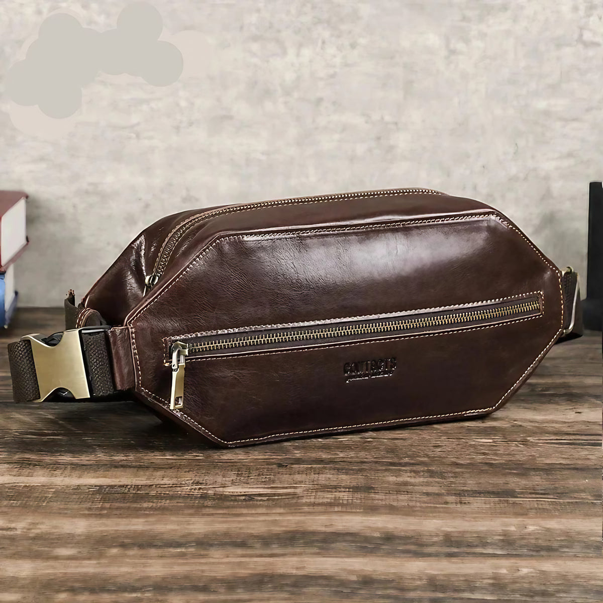 Sac banane homme vintage en cuir, forme coussin, 33 cm, café