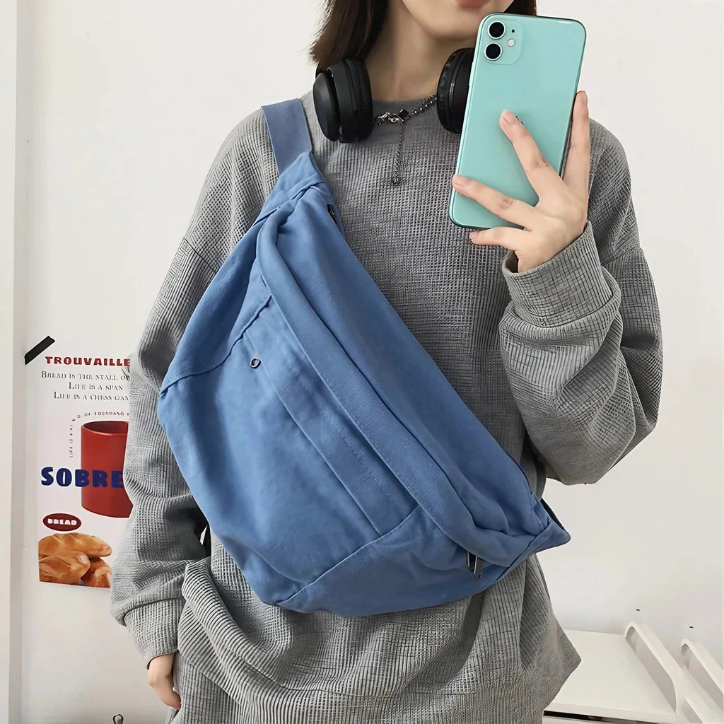 Grand sac banane femme 41 x 19 cm, trois poches zippées