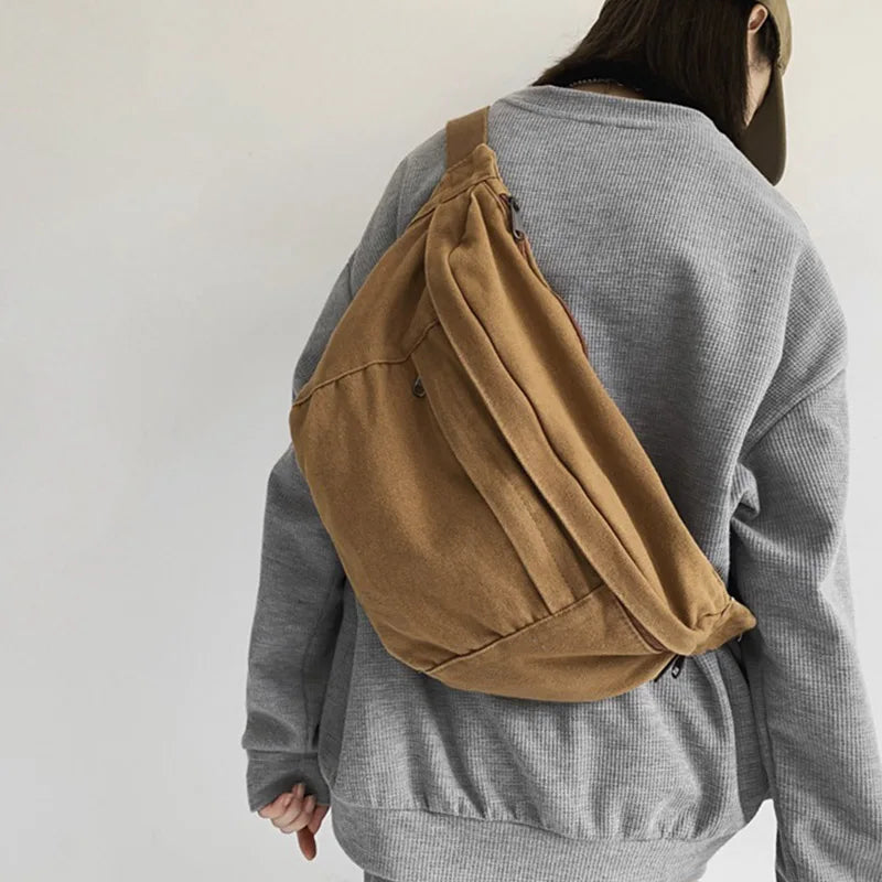 Grand sac banane femme 41 x 19 cm, trois poches zippées
