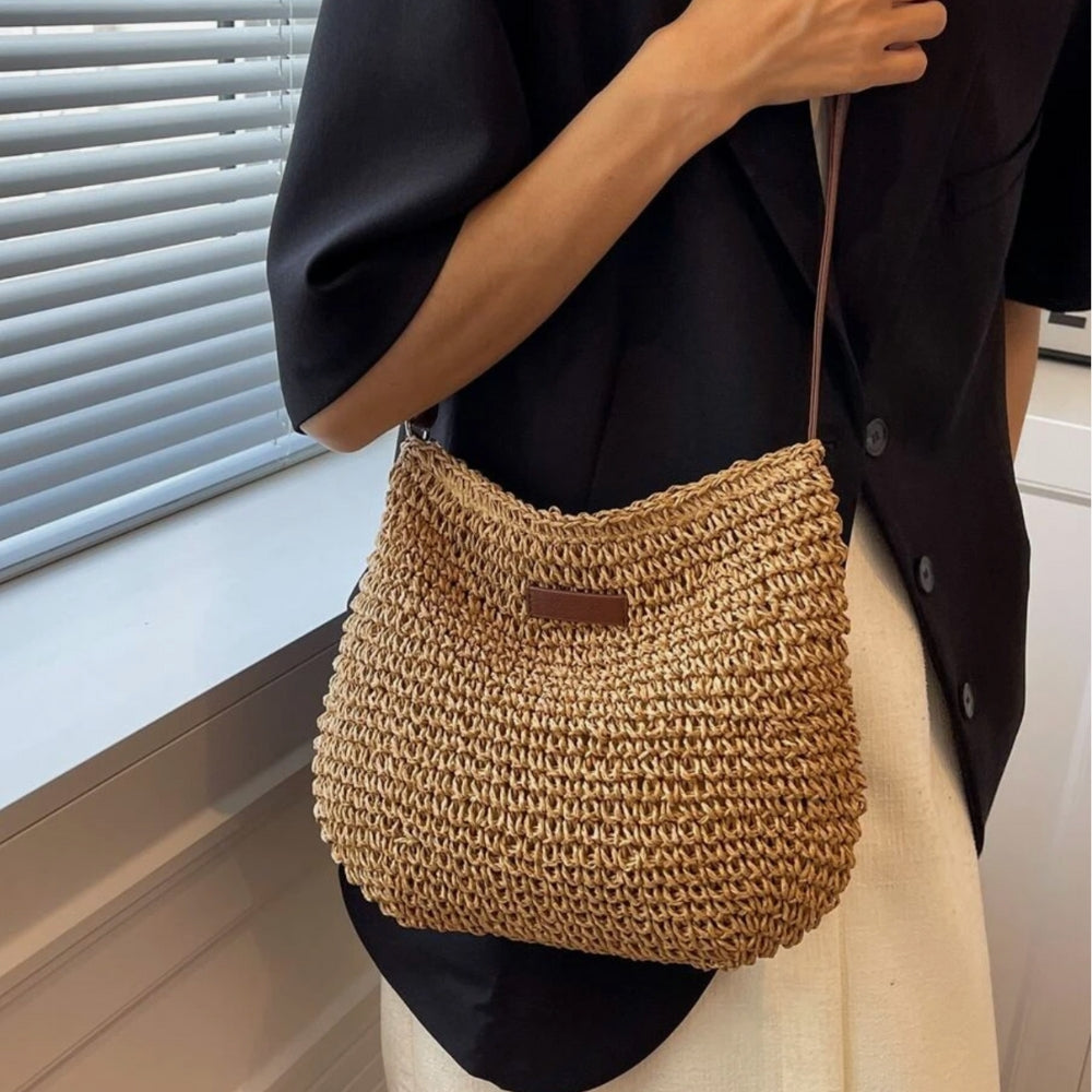 Sac bandoulière femme en paille tressée et similicuir