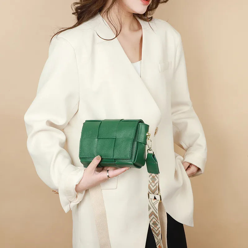 Mini sac bandoulière femme vert à rabat, 17 x 11 x 6 cm