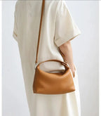 Petit sac bandoulière femme en cuir grainé, sangle amovible