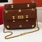 Sac bandoulière femme à clous et chaîne amovible, huit coloris, marron