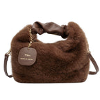 Sac bandoulière femme en fausse fourrure, anse froncée, cinq coloris, marron foncé
