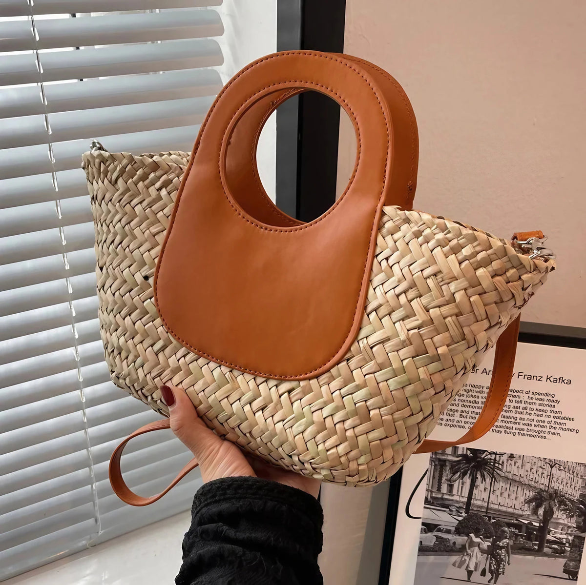 Sac bandoulière femme tressé façon petit panier, 19 x 18 cm