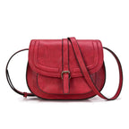 Petit sac à rabat femme en similicuir, bandoulière réglable, rouge