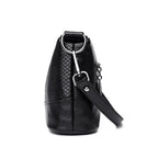 Sac bandoulière femme effet croco, trois compartiments zippés