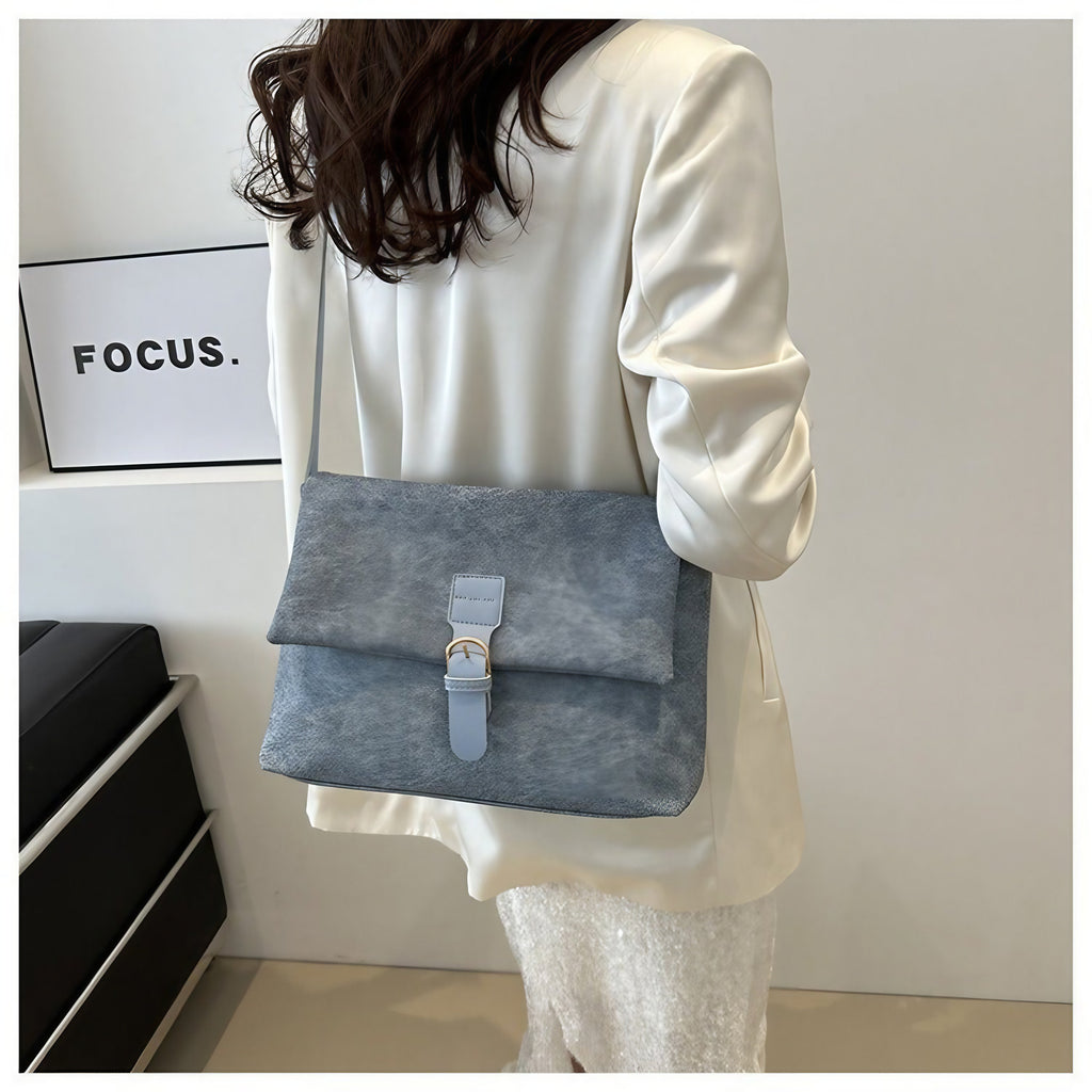 Sac bandoulière femme structuré en similicuir mat, quatre coloris