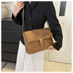 Sac bandoulière femme structuré en similicuir mat, quatre coloris