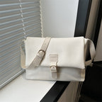 Sac bandoulière femme structuré en similicuir mat, quatre coloris, blanc