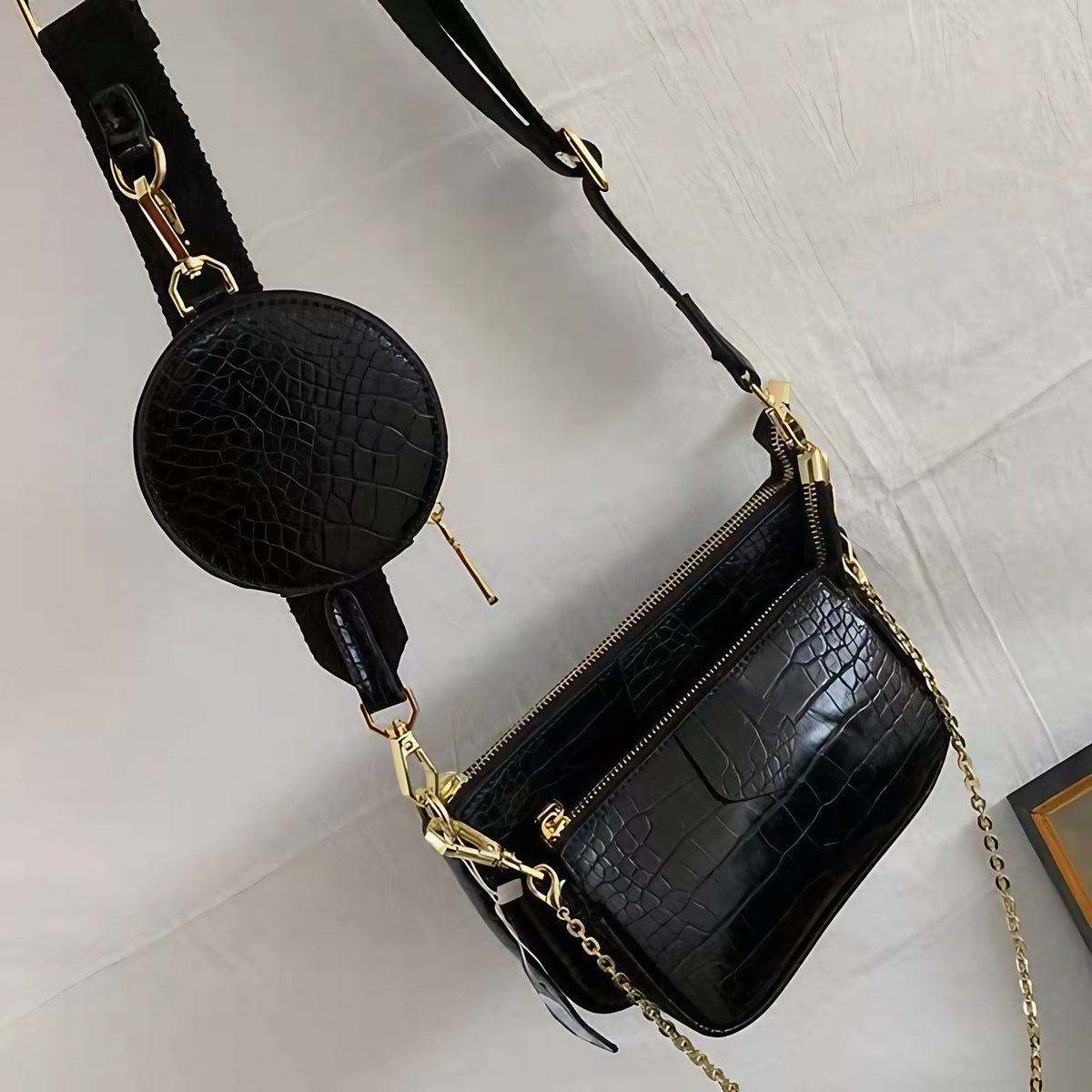 Sac bandoulière femme effet croco noir, pochette détachable, noir