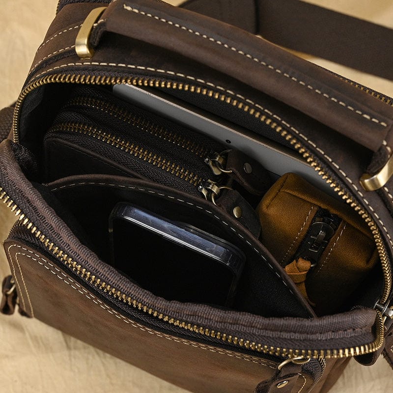 Sacoche homme à bandoulière, poche intérieure zippée