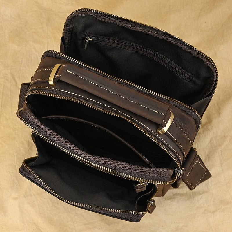Sacoche homme à bandoulière, poche intérieure zippée