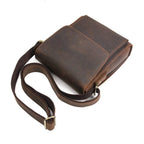 Sac bandoulière homme vintage en cuir, format tablette