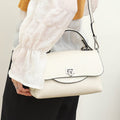 Sac bandoulière femme en cuir à bouton décoratif, huit coloris