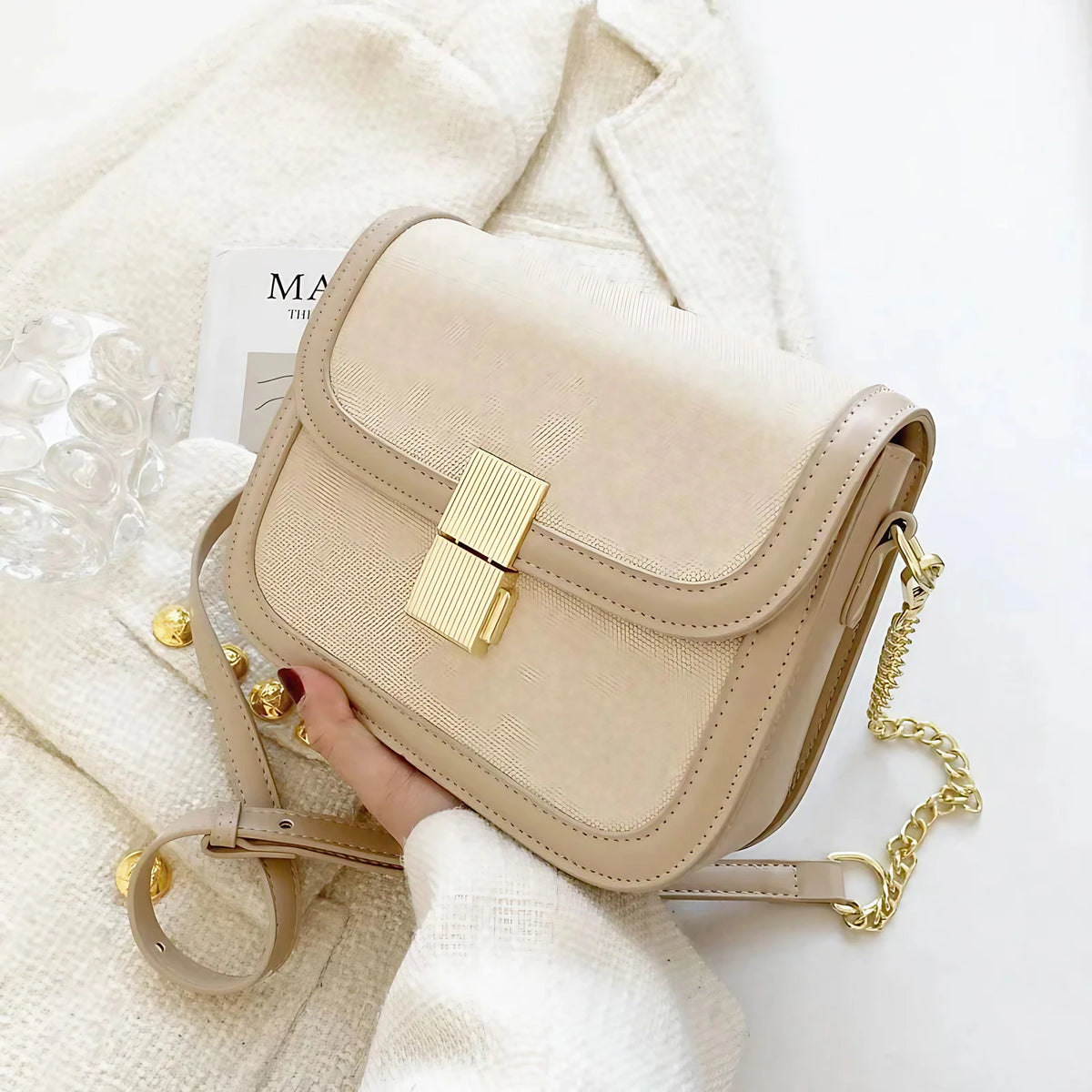 Sac bandoulière carré femme en toile, chaîne dorée amovible, beige