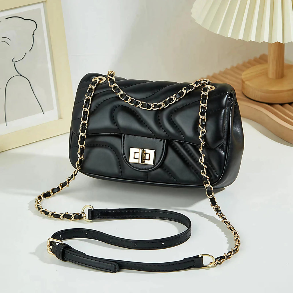 Petit sac matelassé femme à chaînette dorée, trois coloris, noir