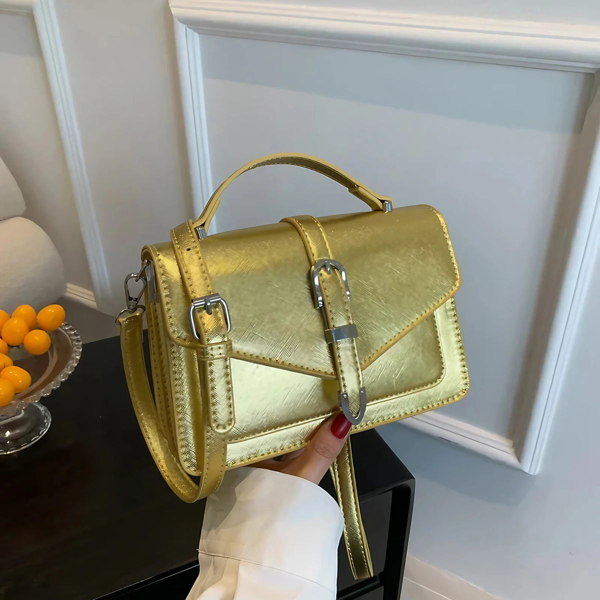 Sac bandoulière femme doré à rabat irisé, 20 x 14 cm, doré