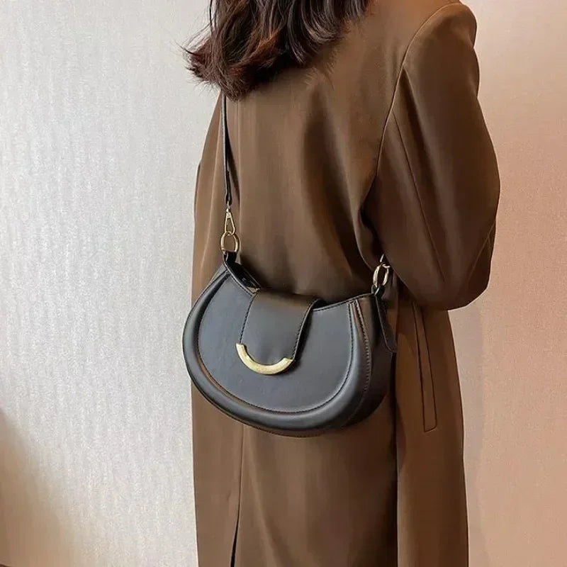 Sac rond rigide femme à deux anses, cinq coloris