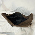 Sac besace femme en faux daim, forme demi-lune